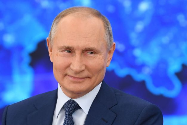 Владимир Путин официально победил на выборах